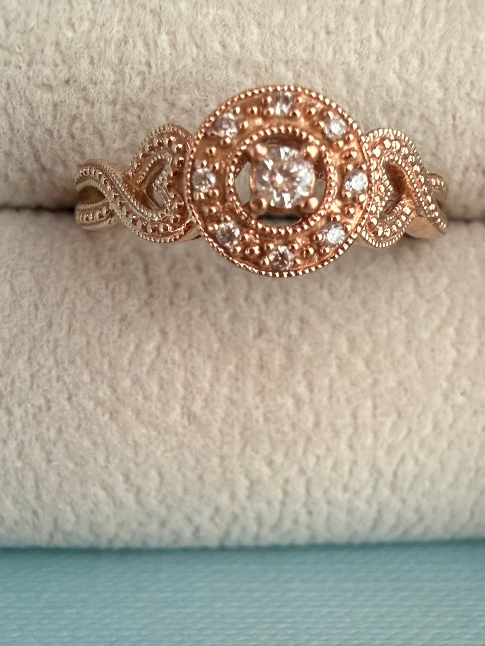 Rose Gold Diamond Ring Filigree Halo heart Infiniti 
Miligree Ring Sz7